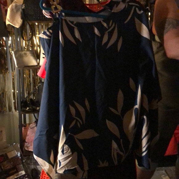 Sz Xl New Womens Too - Picture 1 of 1